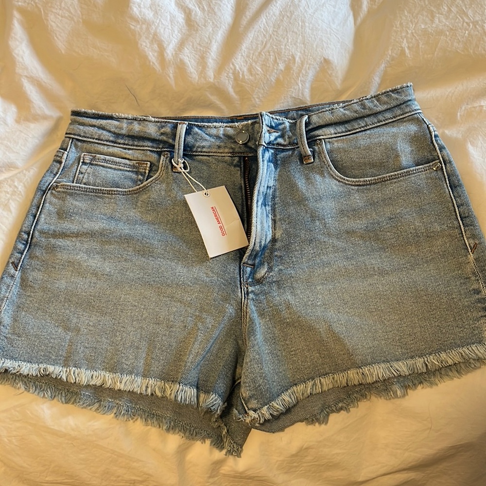 Good American denim cut off shorts NWT never worn